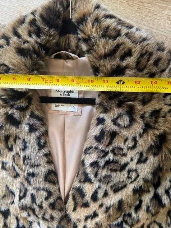 Abercrombie & Fitch Leopard Print Faux Fur Coat - Picture 6 of 6